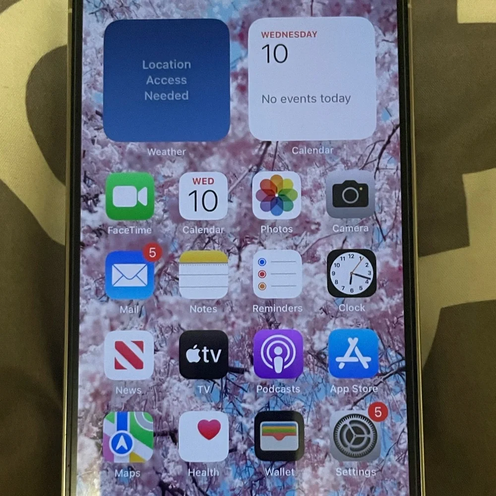Apple iPhone 14 Pro Silver 128 GB Unlocked